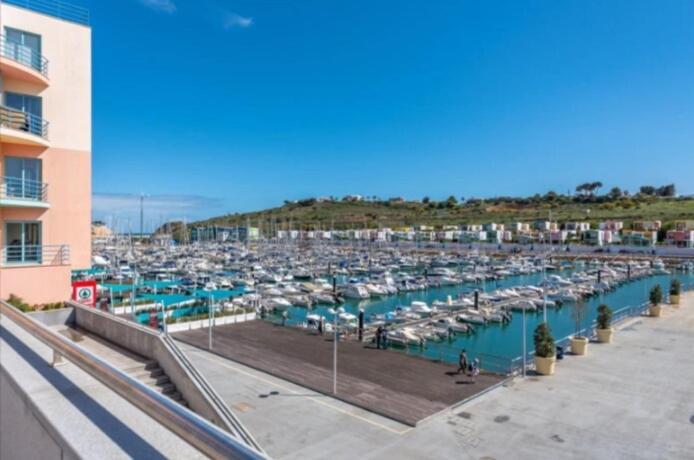 Marina Gardens Ao Apartment *