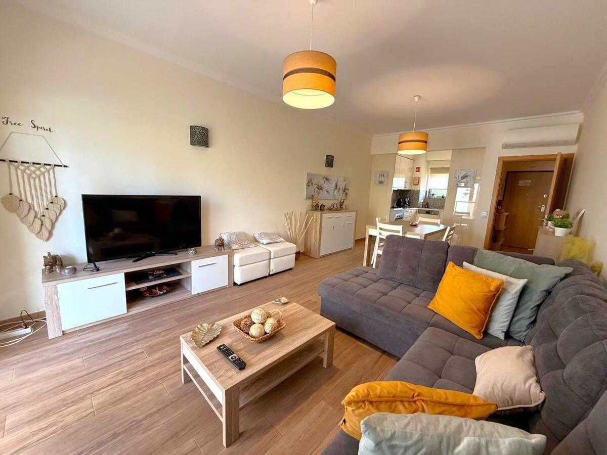 Marina Gardens Ao Apartment *